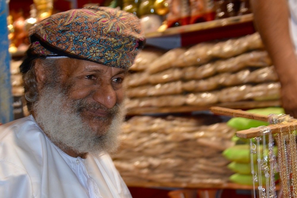 старик  оман