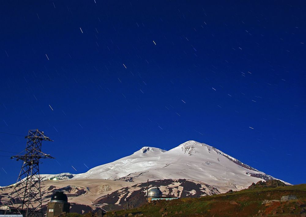 Полночный Эльбрус