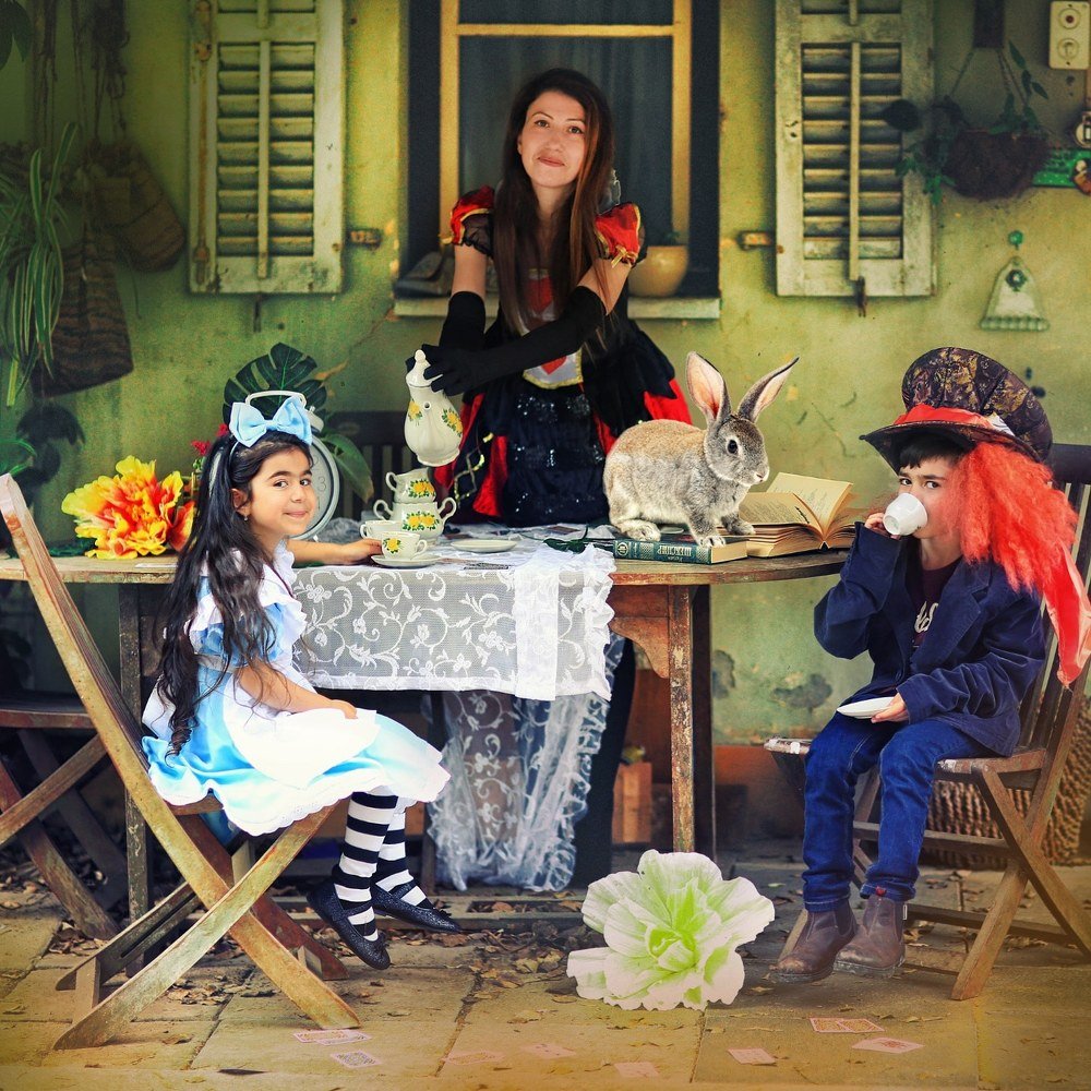 Photograph by Yana Ivizki