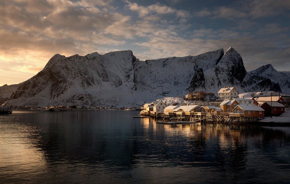 Photograph by Vladimir Karamazov