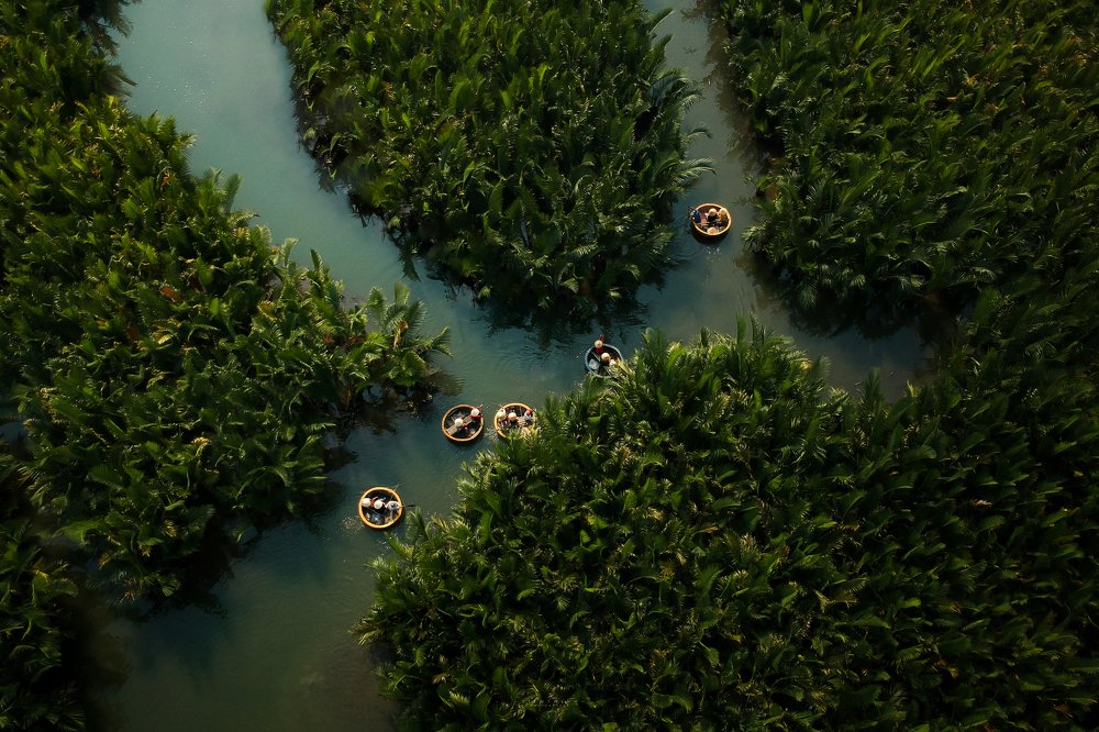 Photograph by Dinh Van Thinh