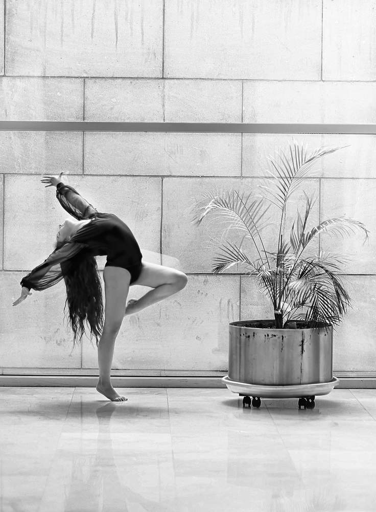 Photograph by Yana Ivizki