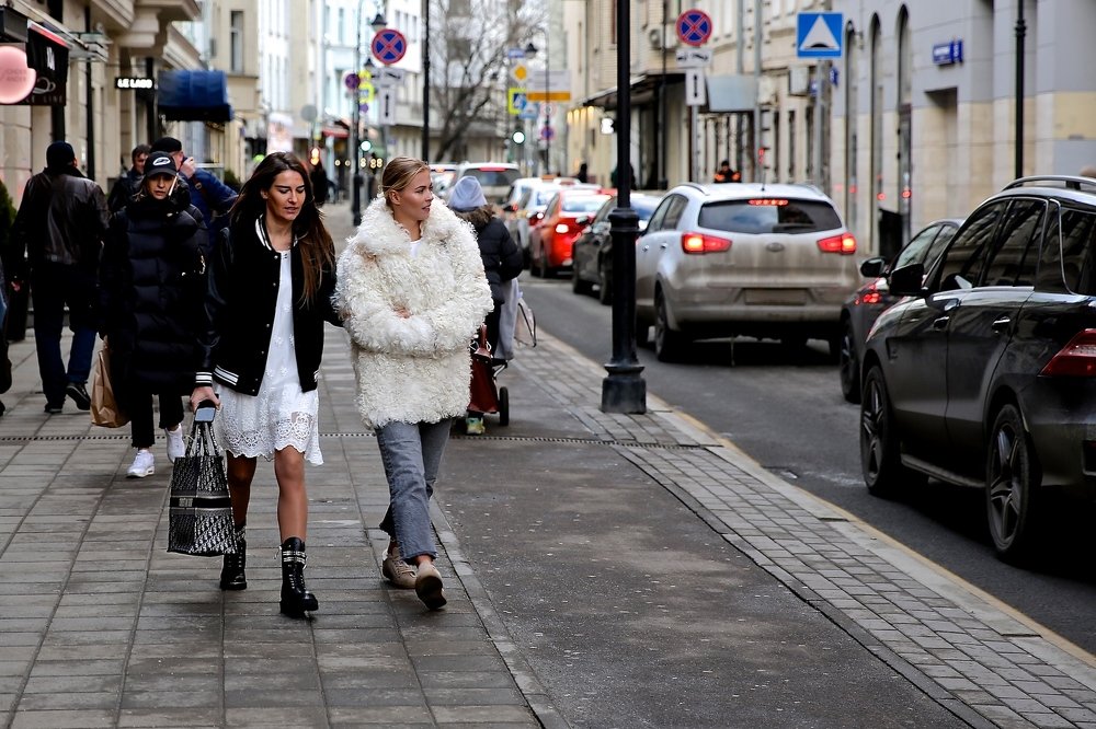 женщины в мире