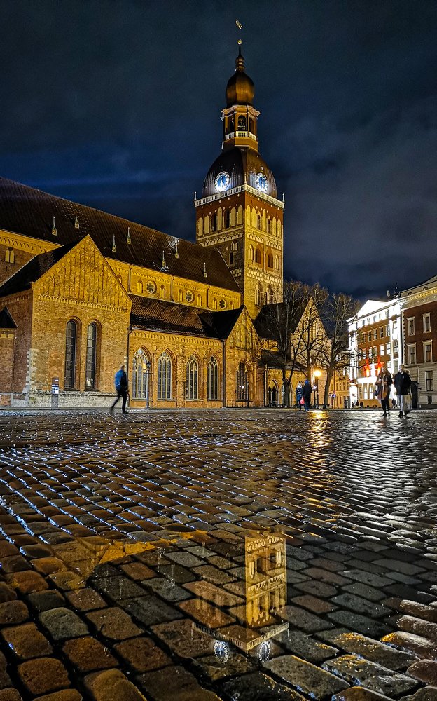 Photograph by JANIS BIJA