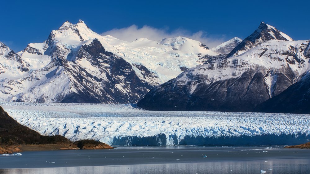 Photograph by Anatoly Serebrennikov