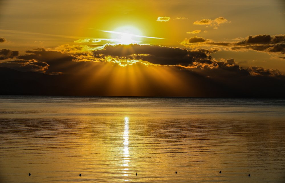 Рассвет на Ионическом море