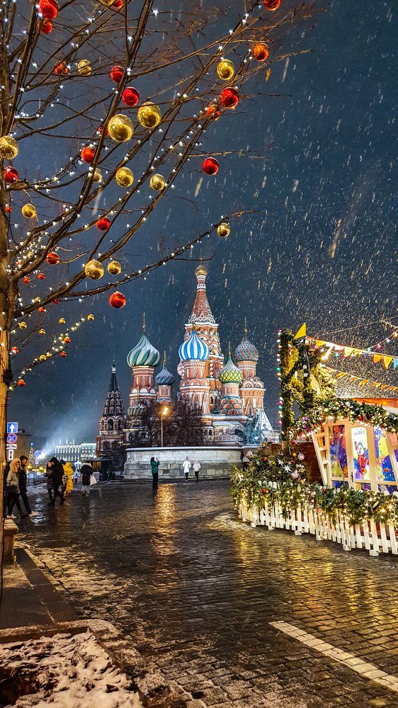 Зимнее убранство Красной площади