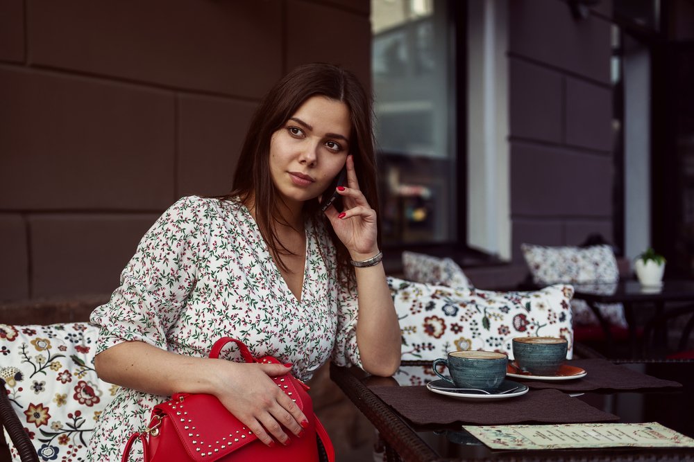 Girlfriend call/Звонок подруги