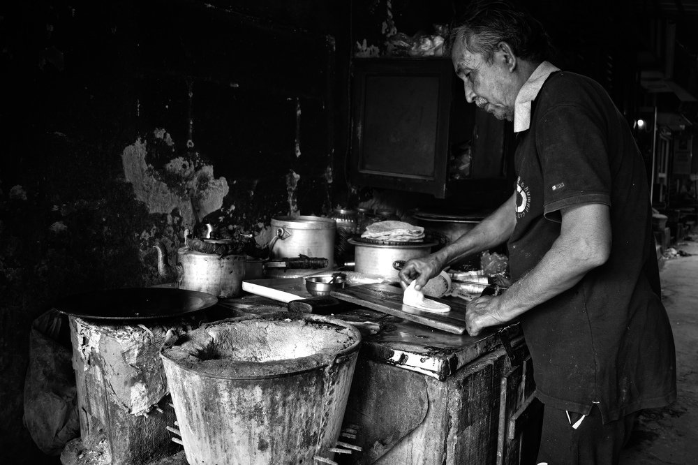 The Handmade Bread Maker
