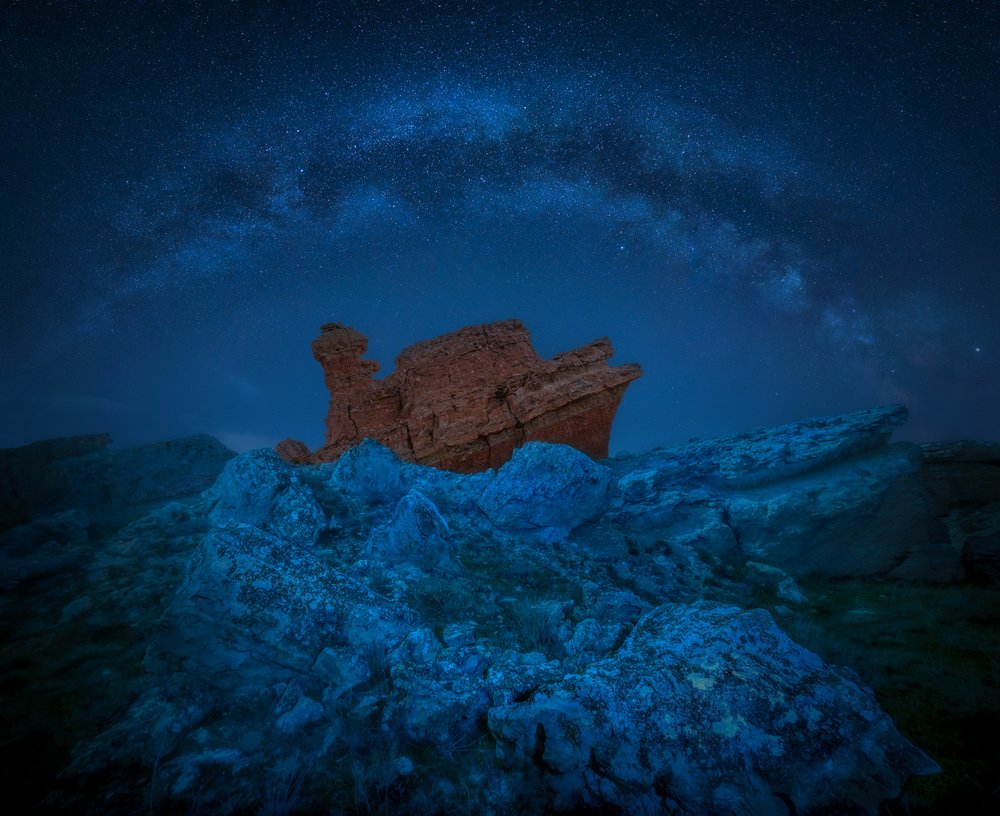 В каменных льдах