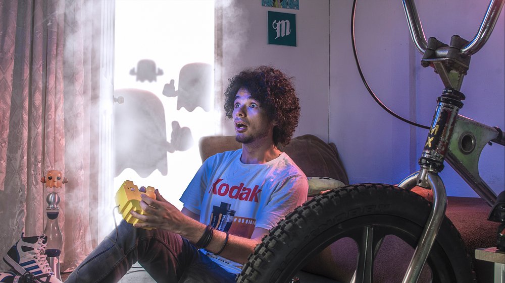 Photograph by Mosh (Bryan Duran Hinez)