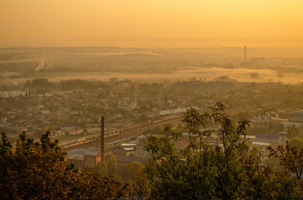 Рассвет над городом