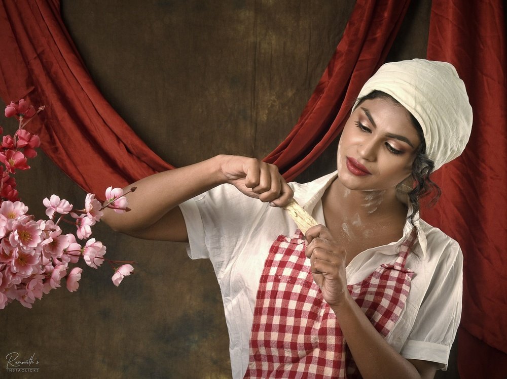 CHEF WITH THE MAGICAL TOUCH