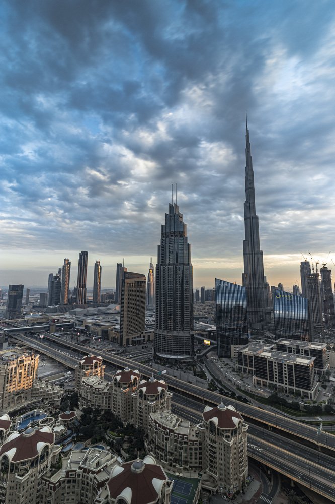 Burj Khalifa touching the clouds!!!