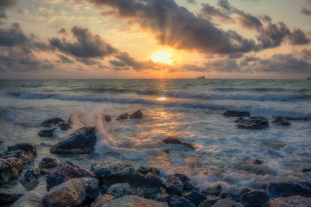 Вечерний прибой