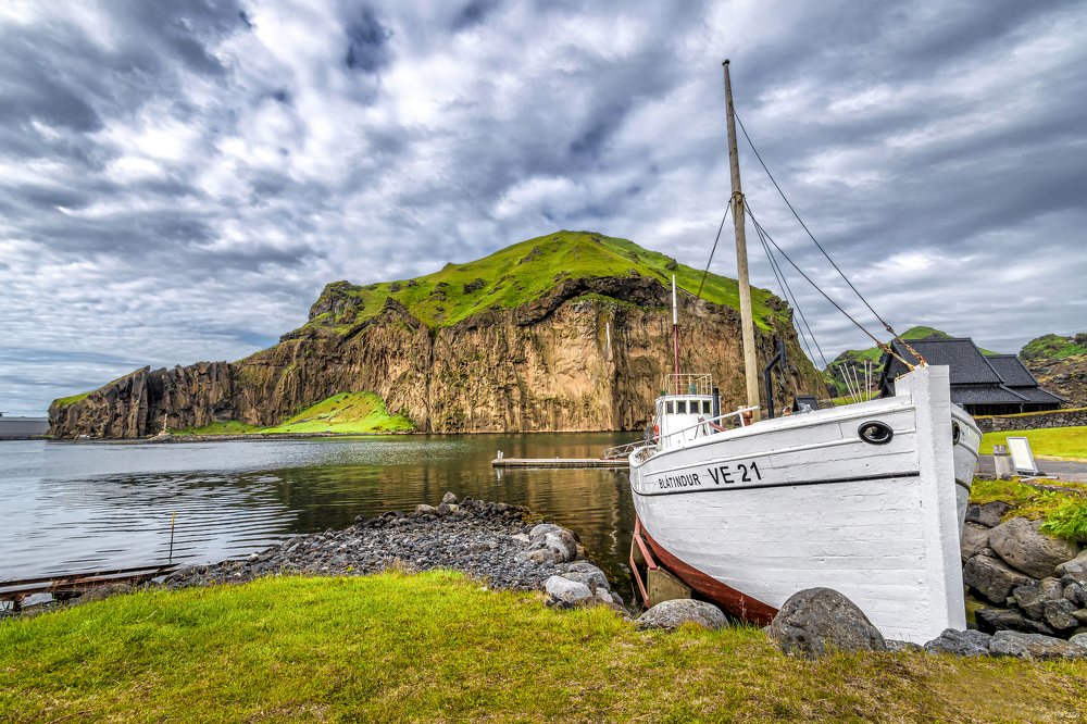 Photograph by Thor Sigurgeirsson