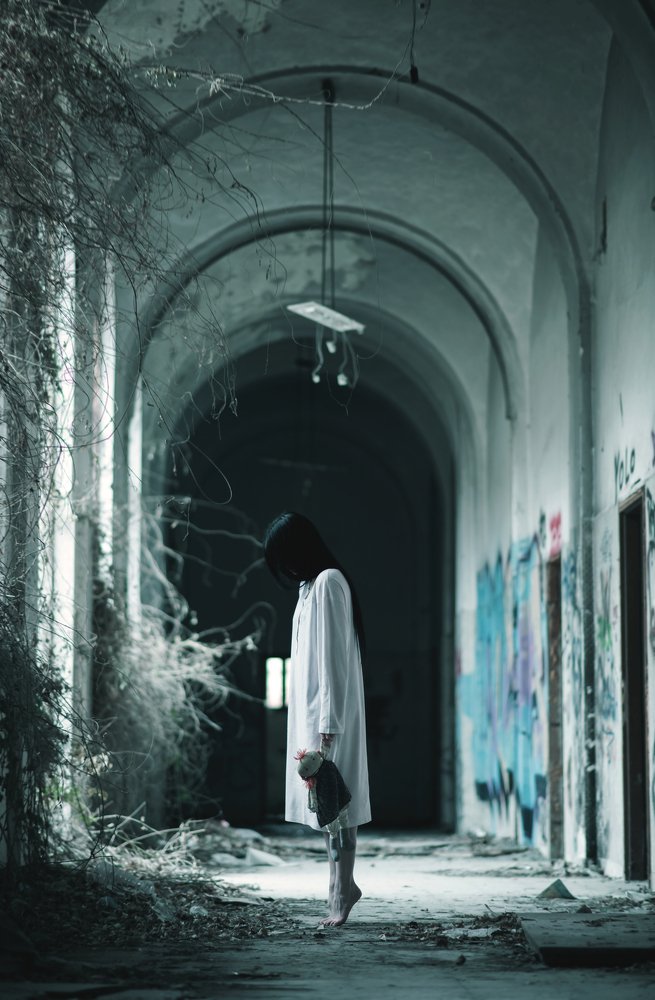 Standing in balance between Creativity and Madness