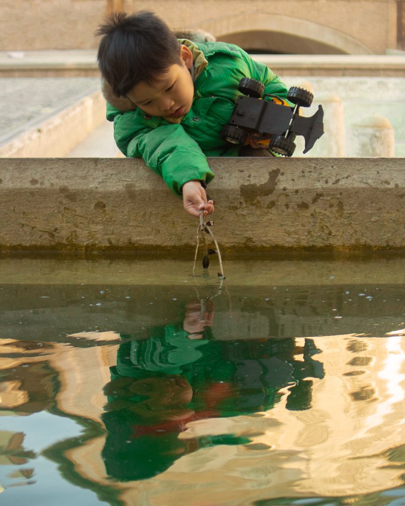 Photograph by Farimah Pournejati