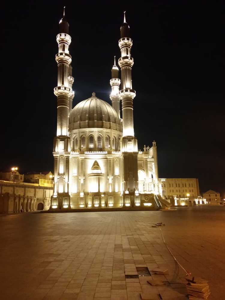 Вечерний Баку