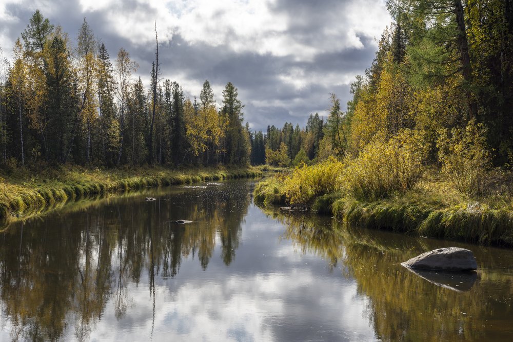 Осенняя река