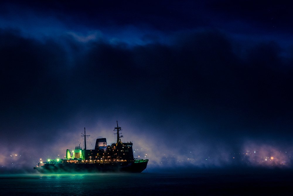 Ночь на рейде