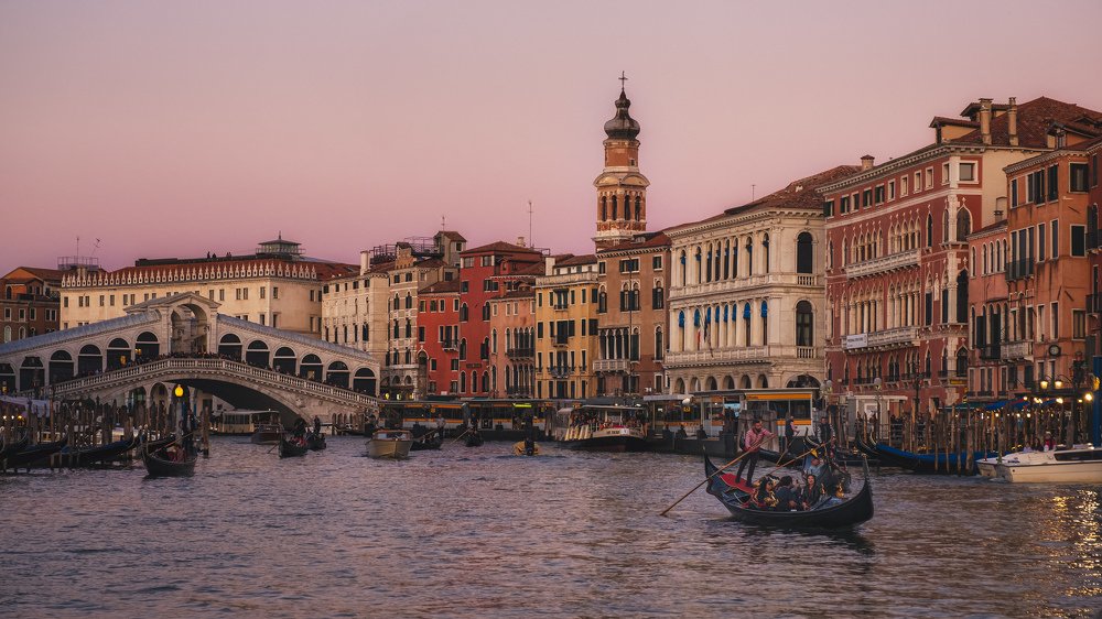 Фотография автора Григорий Крамаренко