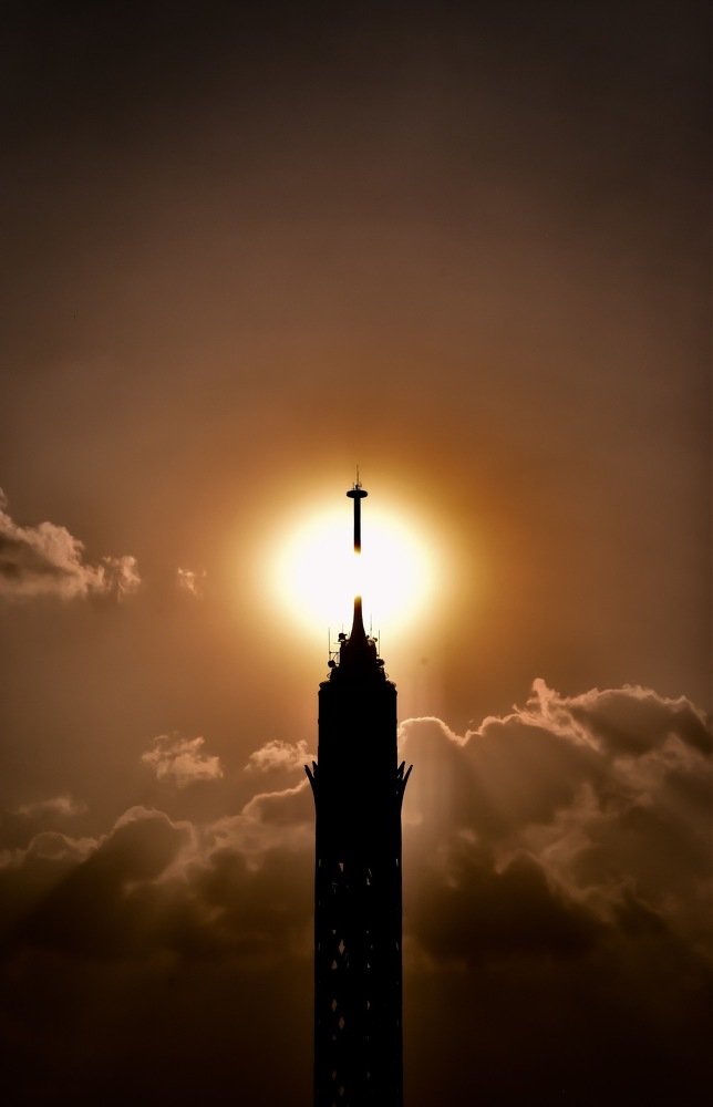 One second Light house