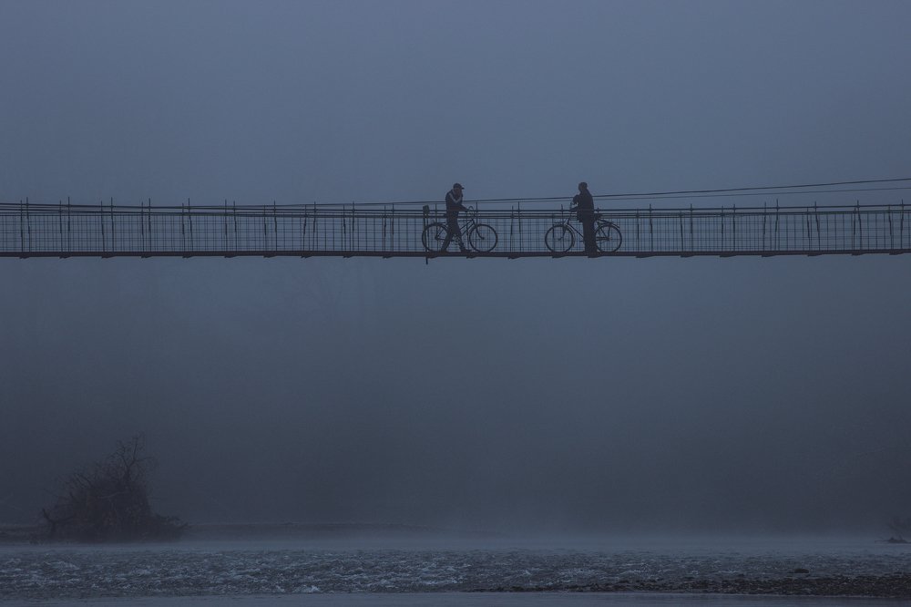 Встреча на мосту