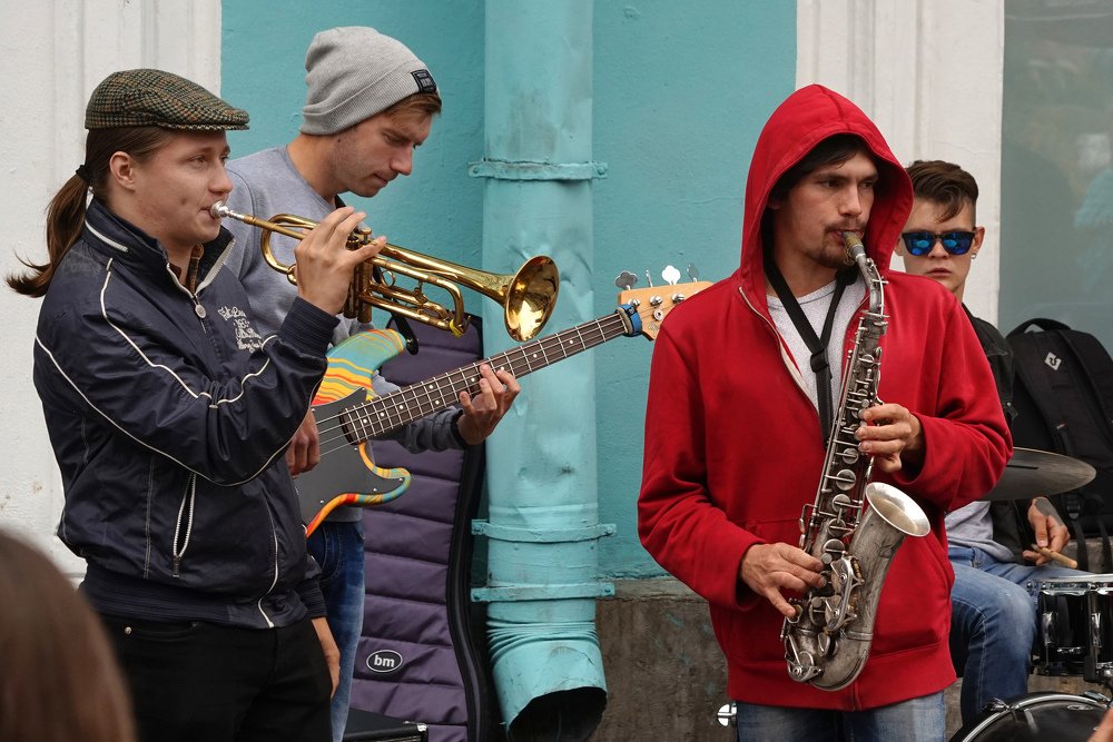 Уличные музыканты