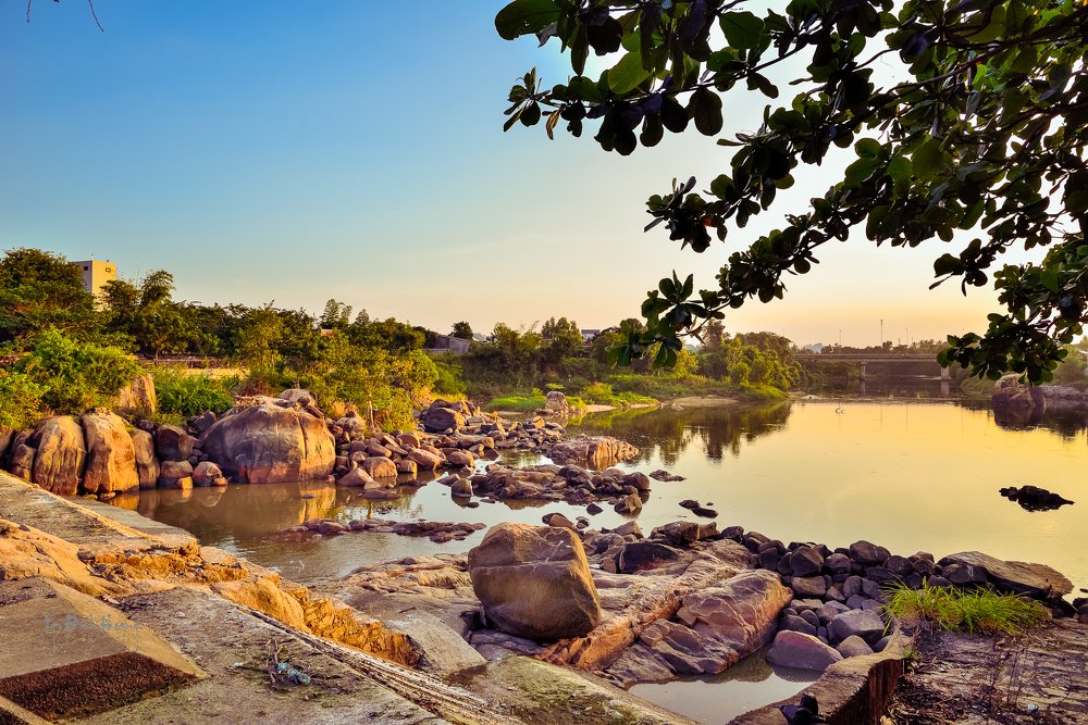 Photograph by Hoang Ngo