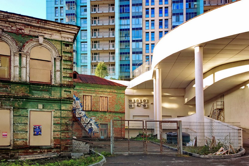 Городские закоулки.