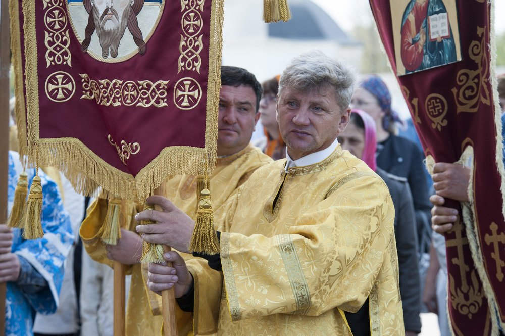 В первых рядах