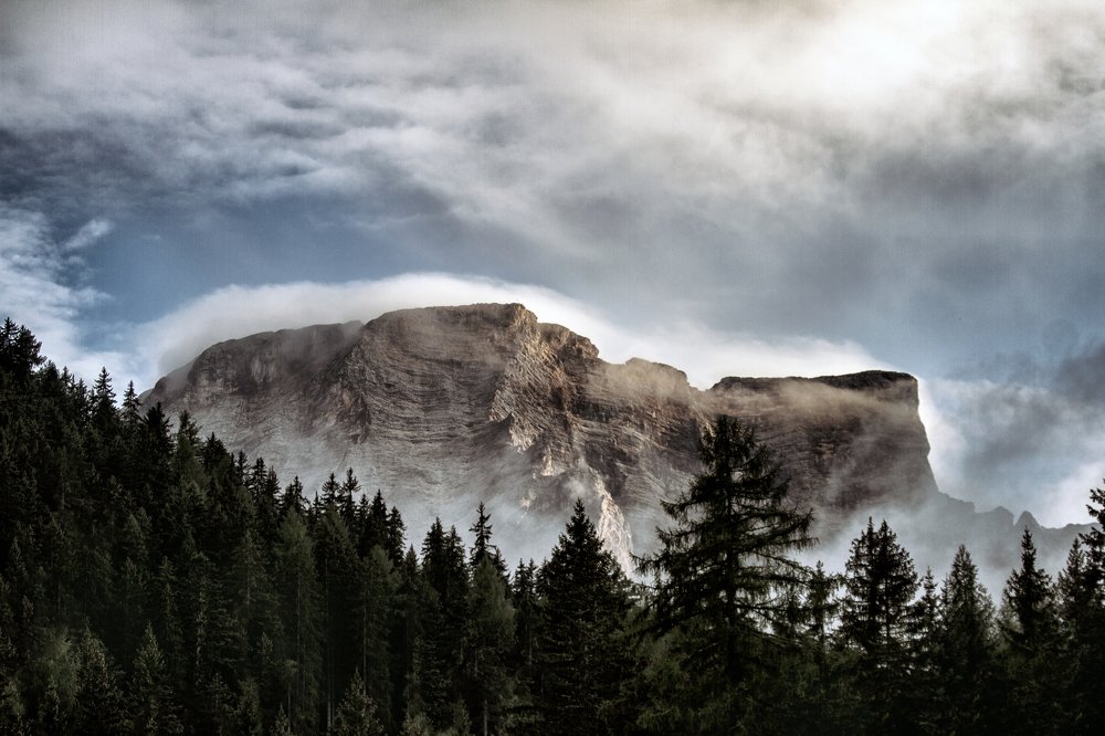 Sky in the mountains