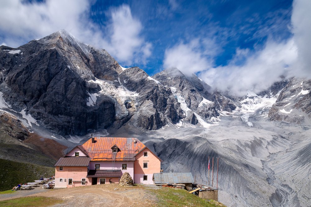 Photograph by Danilo Marabini