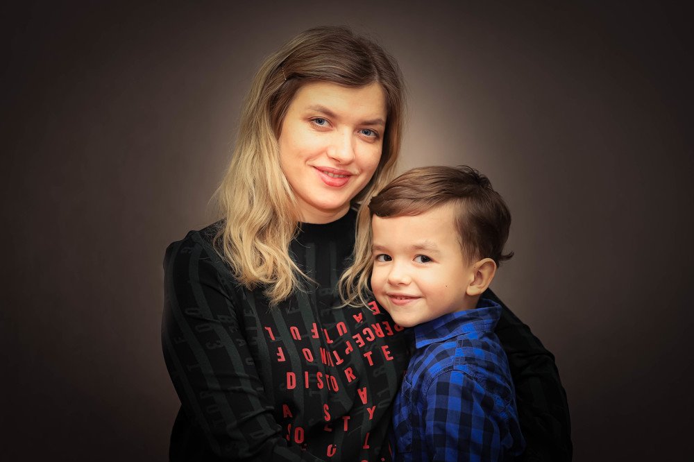 С любимым мужчиной.