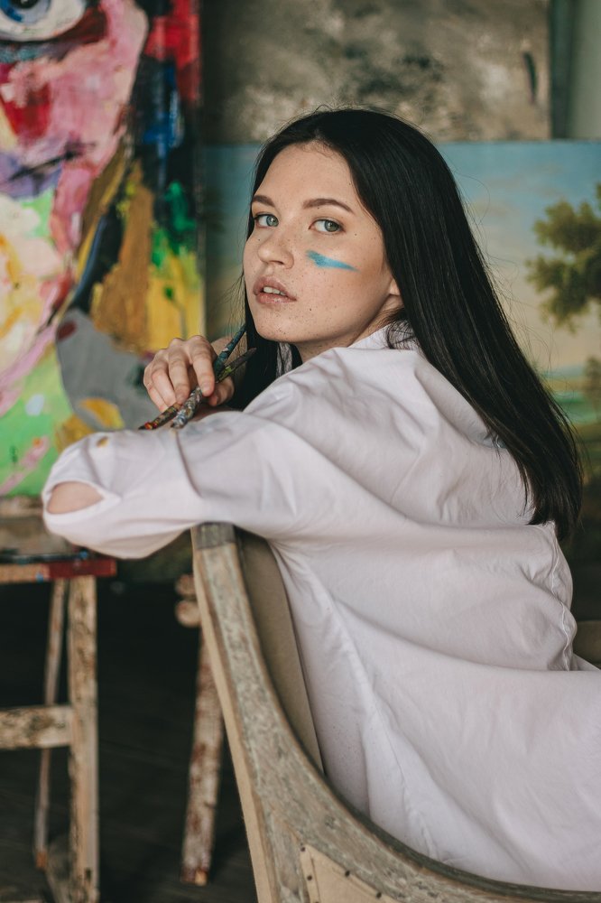 Художница в поиске вдохновения