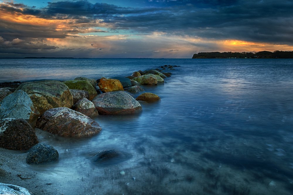 Waiting for the tide