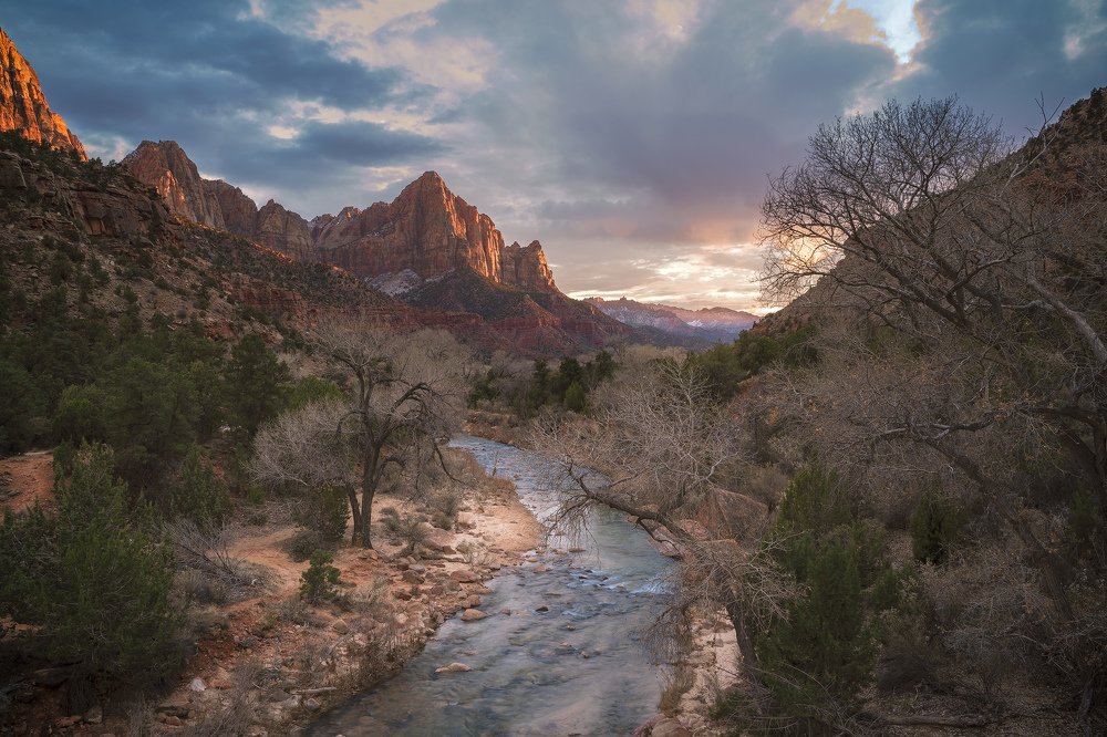 Sunset over Zion park