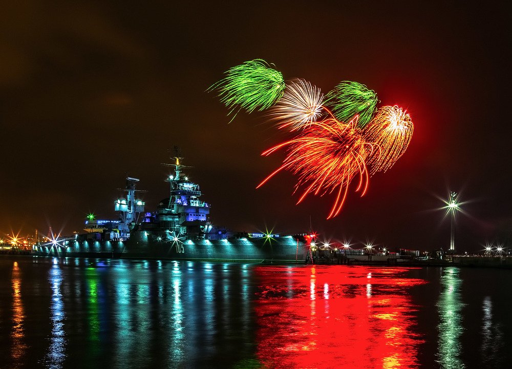 Салют в Новороссийске