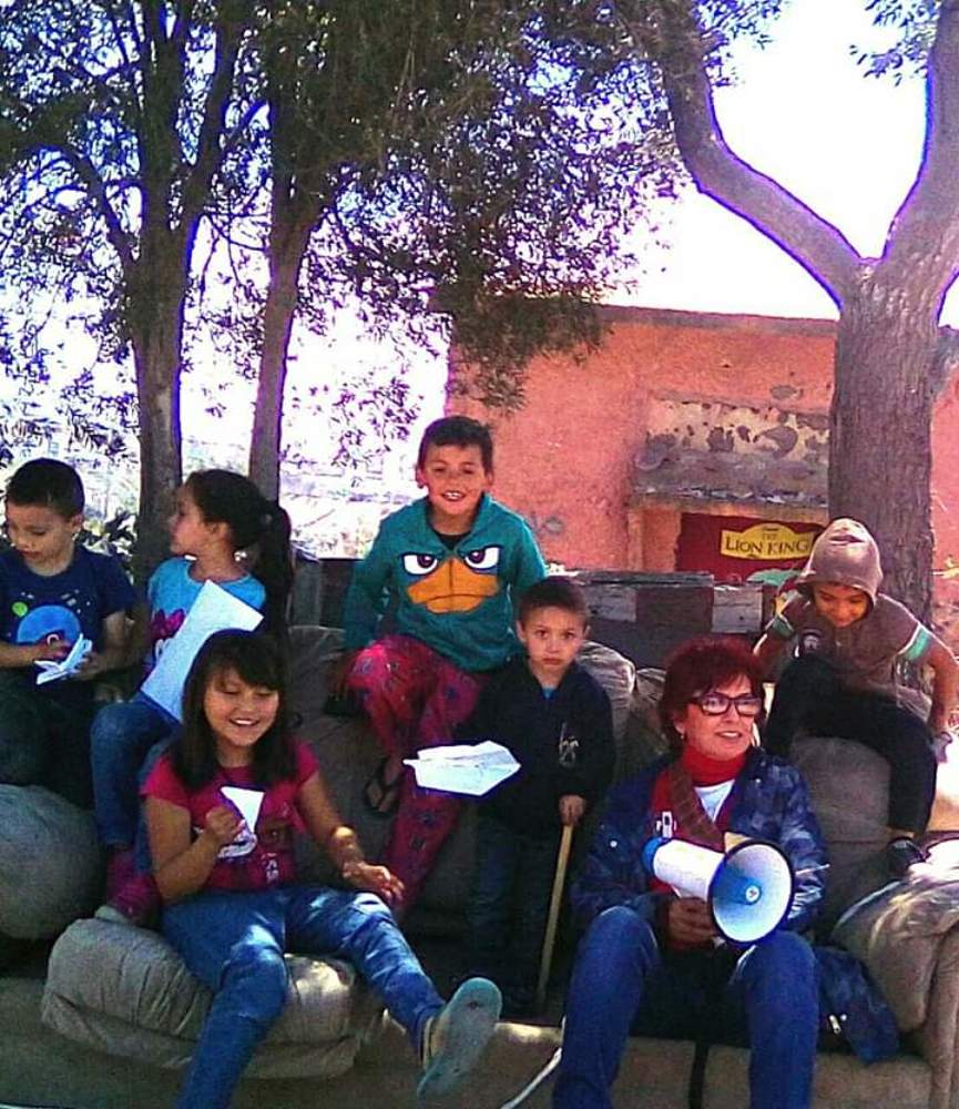 Alegría en el "Viejo sillón de la calle"