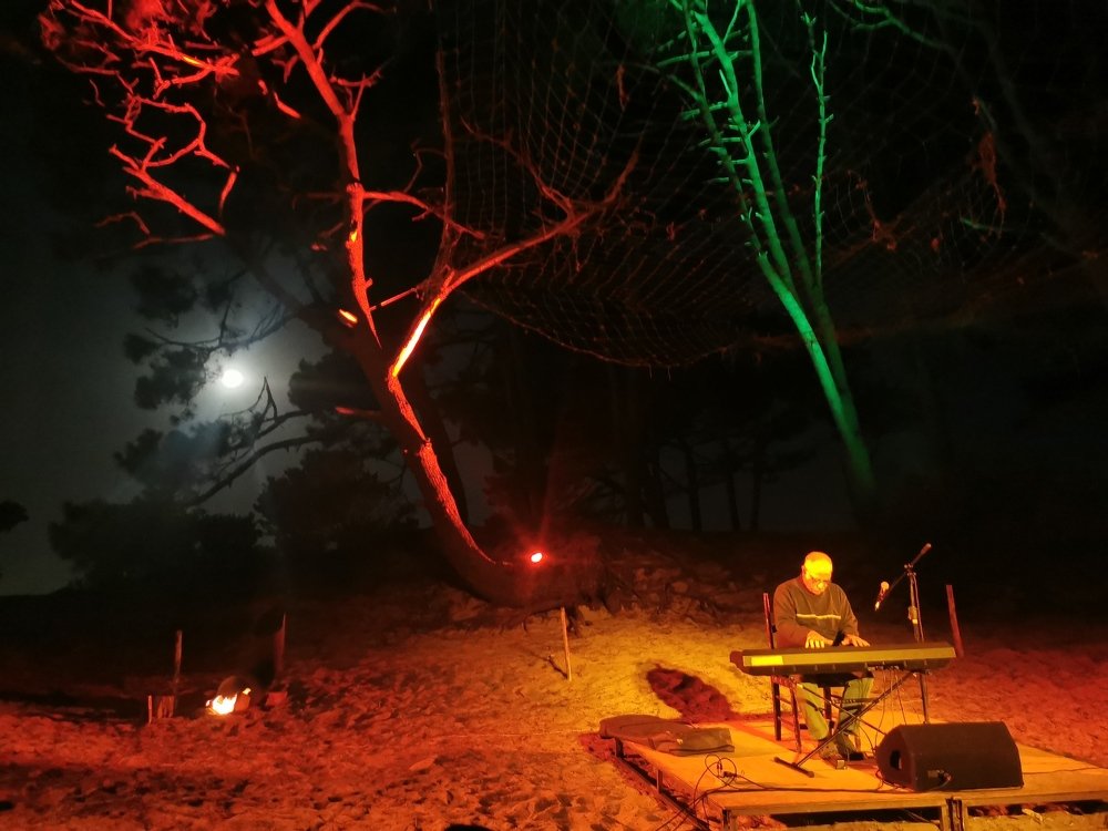 Photograph by Juan Luque