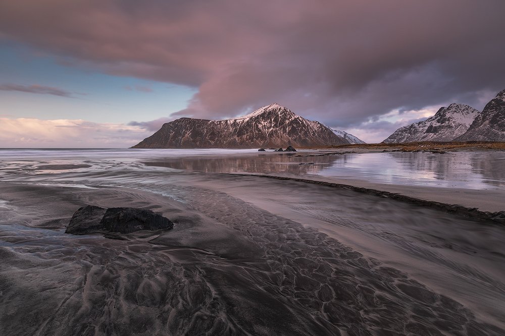 Photograph by Kani (kanipolat.com) Polat