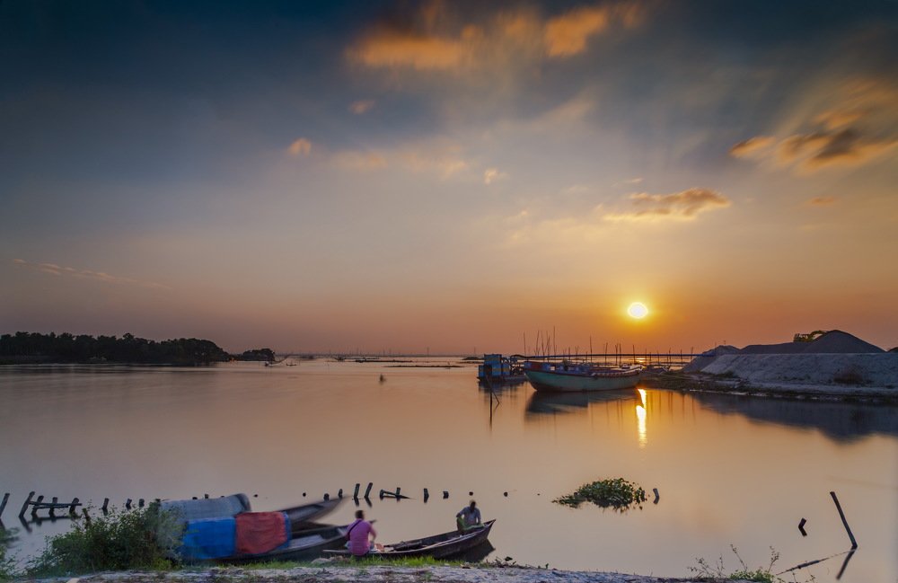 Photograph by Farruk Ahmed Bhuiyan