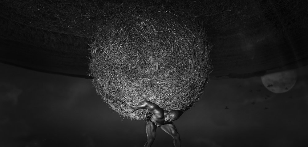 держащий землю