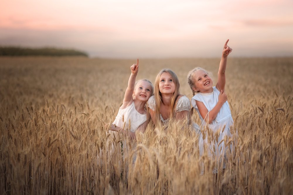 Смотрите, самолёт!