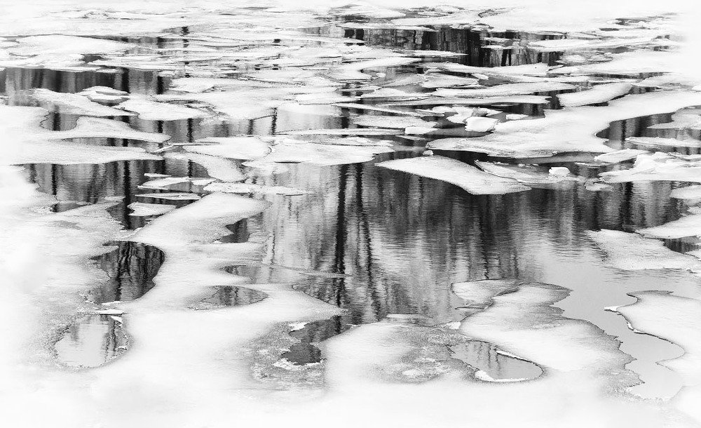 Осколки зимы - Shards of winter.