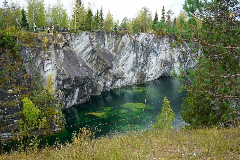 Рускеала осенью.