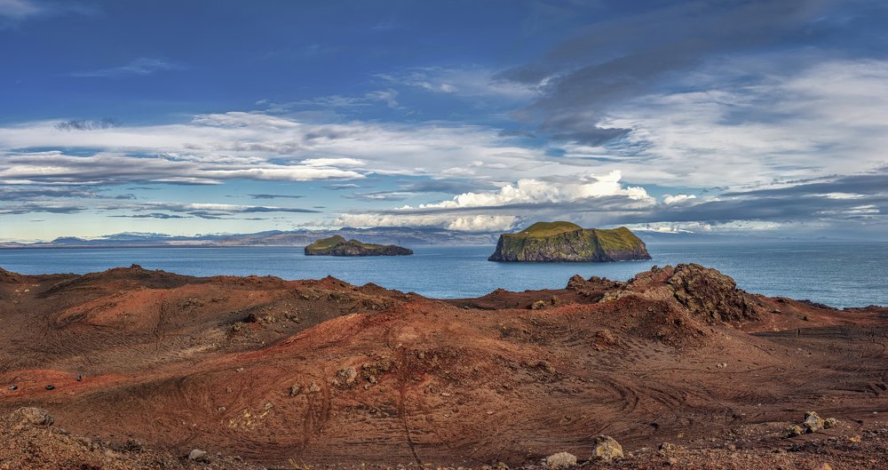 Elliðaey and Bjarnarey