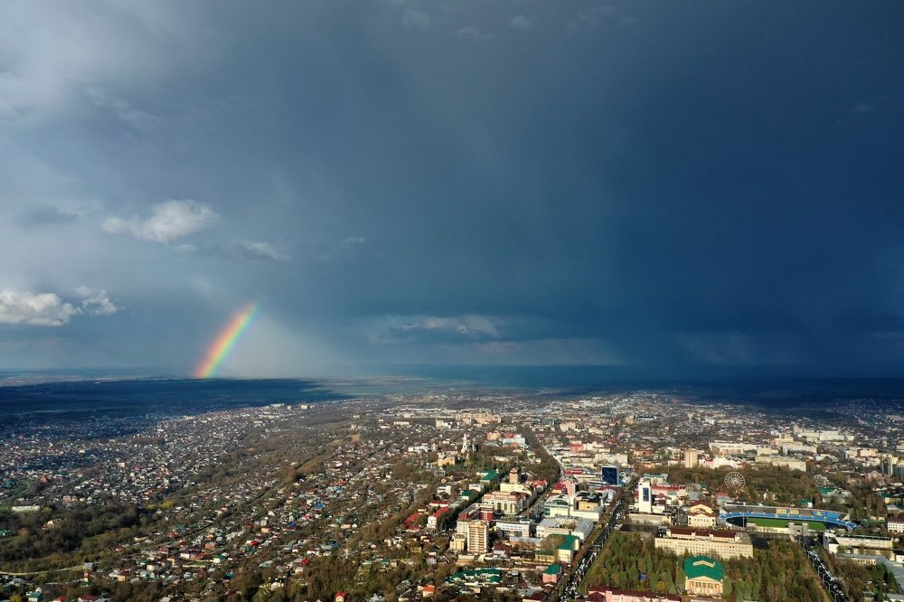 Апрельская гроза