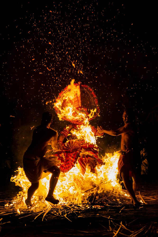 Kandanar Kelan Theyyam